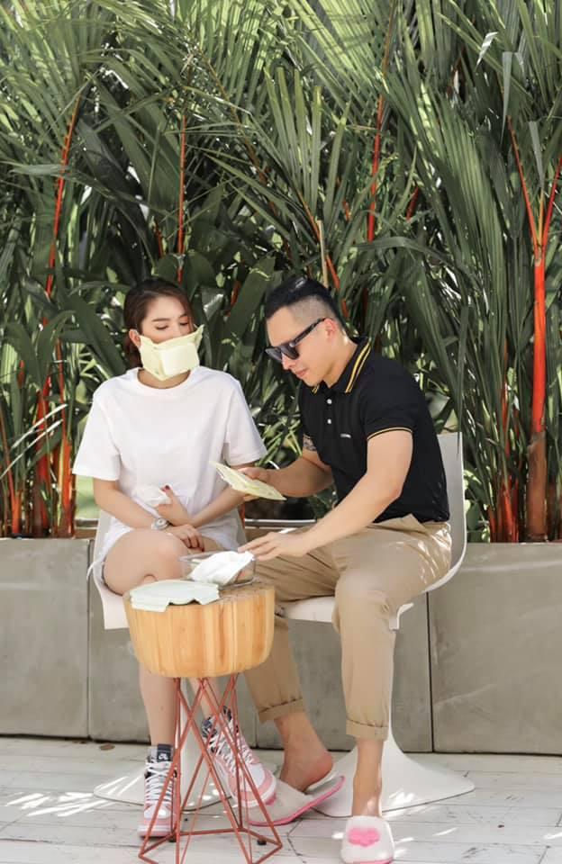 Ngồi cạnh Ngọc Trinh, Vũ khắc Tiệp lộ chi tiết công chúa bong bóng-3