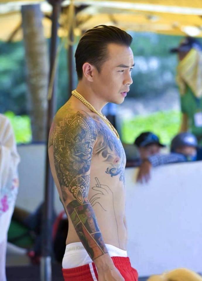 Xôn xao chàng trai giống hệt Binz khoe ảnh mây mưa-5