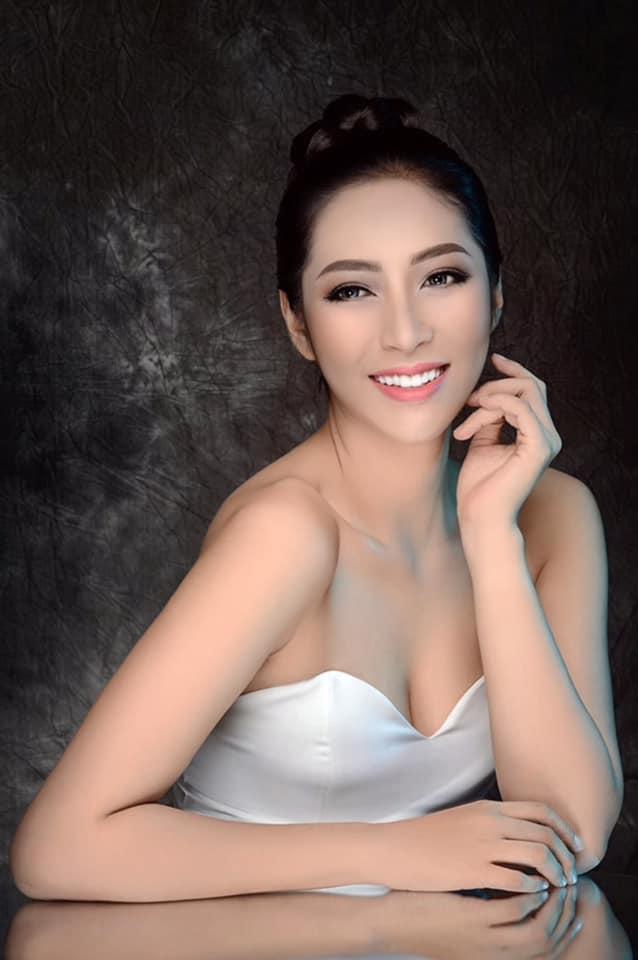 Hoa hậu Đặng Thu Thảo thừa nhận phẫu thuật thẩm mỹ