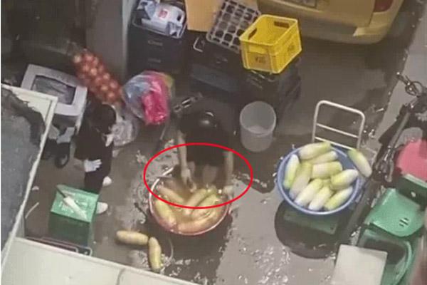 Đầu bếp chuyên nghiệp dạy làm cơm rang bò trứng-1