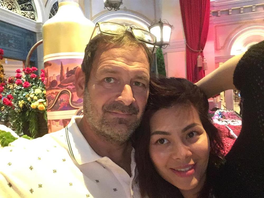 Ngọc Anh 3A viên mãn khi tái hôn với chồng Tây-2