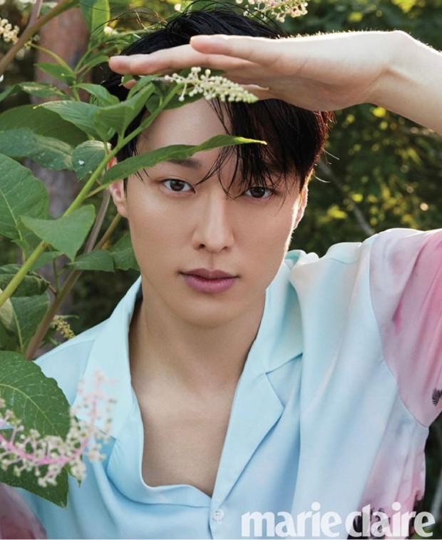 Song Hye Kyo buồn rầu đăng ảnh chia tay tình trẻ Jang Ki Yong đi nhập ngũ-1