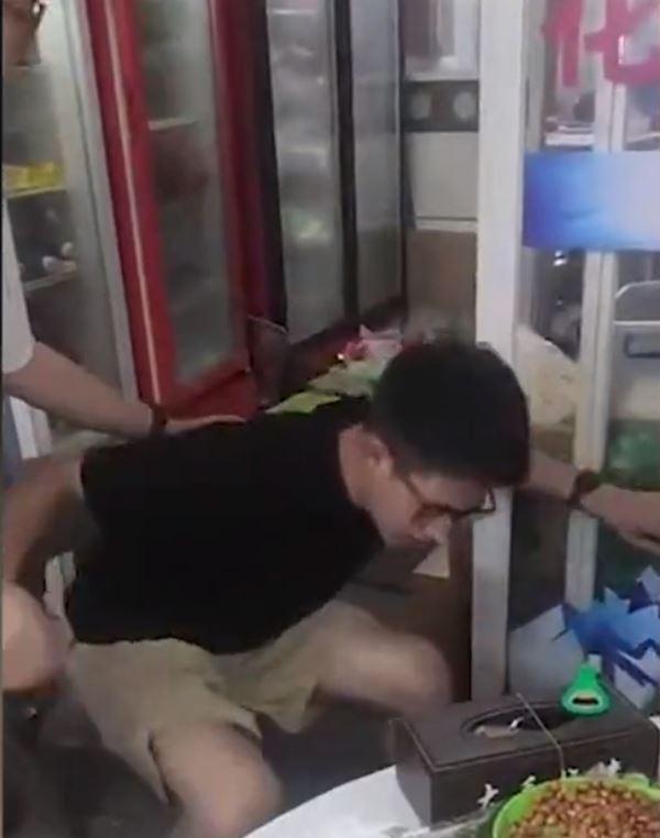 Yêu 5 ngày đã chia tay, chàng trai thất tình nói 1 câu mà cười ngặt nghẽo-1