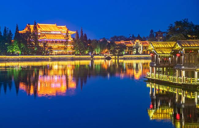 Thị trấn đẹp nhất thế giới, được cả vua Khang Hy và Càn Long khen ngợi-13