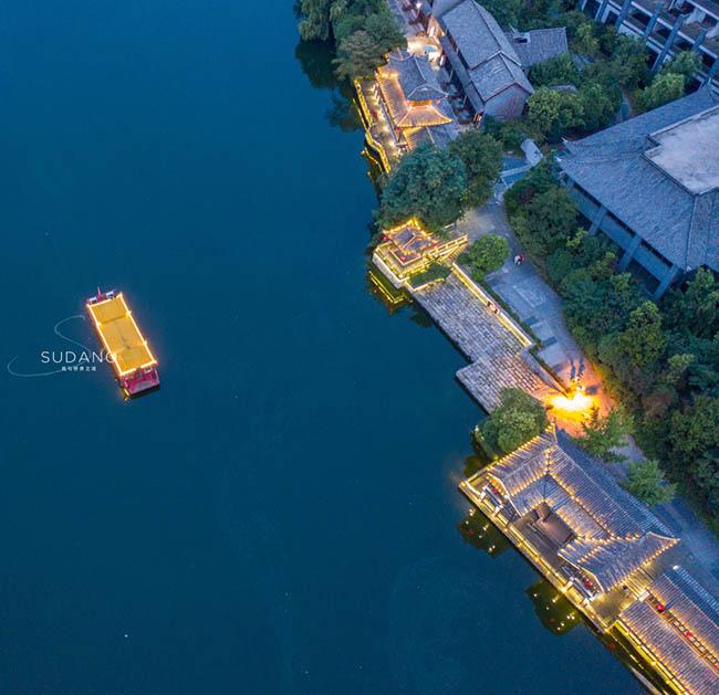 Thị trấn đẹp nhất thế giới, được cả vua Khang Hy và Càn Long khen ngợi-14