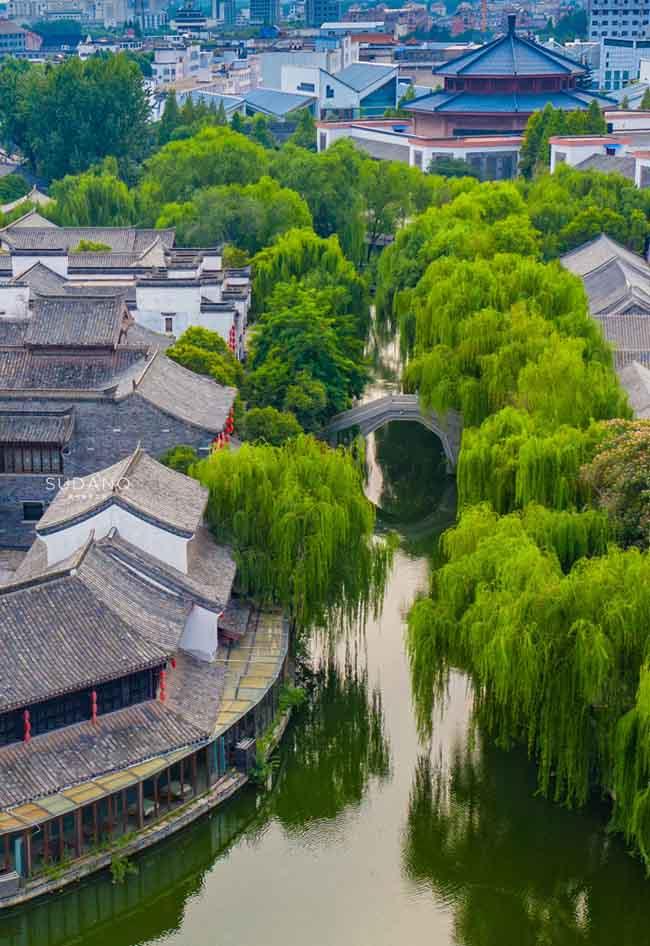 Thị trấn đẹp nhất thế giới, được cả vua Khang Hy và Càn Long khen ngợi-2