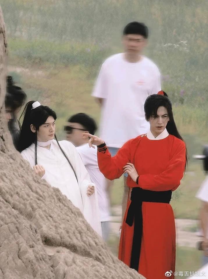 Người hâm mộ ngán ngẩm ảnh hậu trường đam mỹ Thiên Quan Tứ Phúc-1