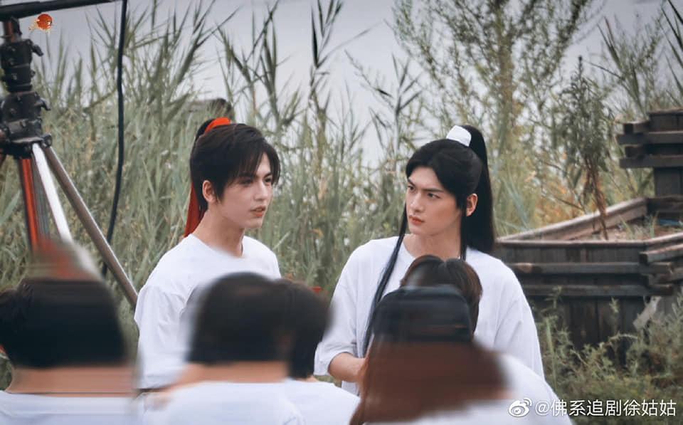 Người hâm mộ ngán ngẩm ảnh hậu trường đam mỹ Thiên Quan Tứ Phúc-4