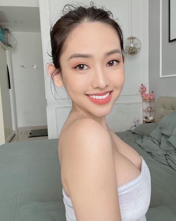 Thúy Vi khoe ảnh mặt búng ra sữa, lộ rõ bộ phận từng dao kéo-6