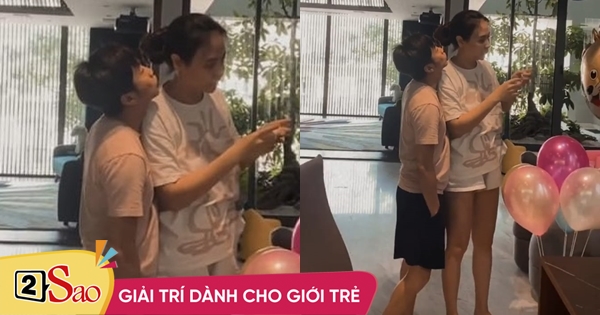 Cưới vợ chân dài, Cường Đô la chới với mỗi khi hôn