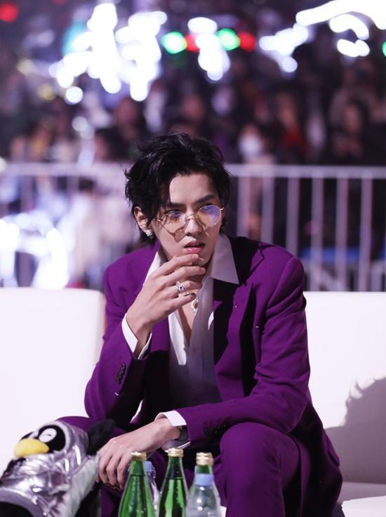 Thái Từ Khôn nhọc nhằn thoát mác bản sao Ngô Diệc Phàm-1