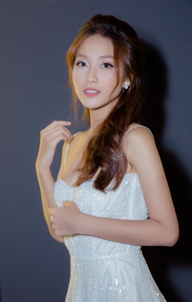 Khả Ngân tiết lộ 2 tay chằng chịt kim tiêm, sút cân trầm trọng, ho ra máu-3