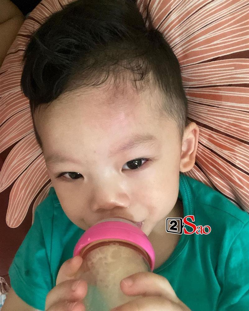 Á hậu Thanh Tú xác nhận quý tử giấu kín bấy lâu đã bị lộ-2