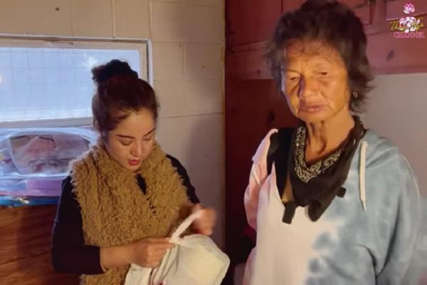 Thúy Nga dọn phòng Kim Ngân, rưng rưng cầm trên tay kỷ vật-7