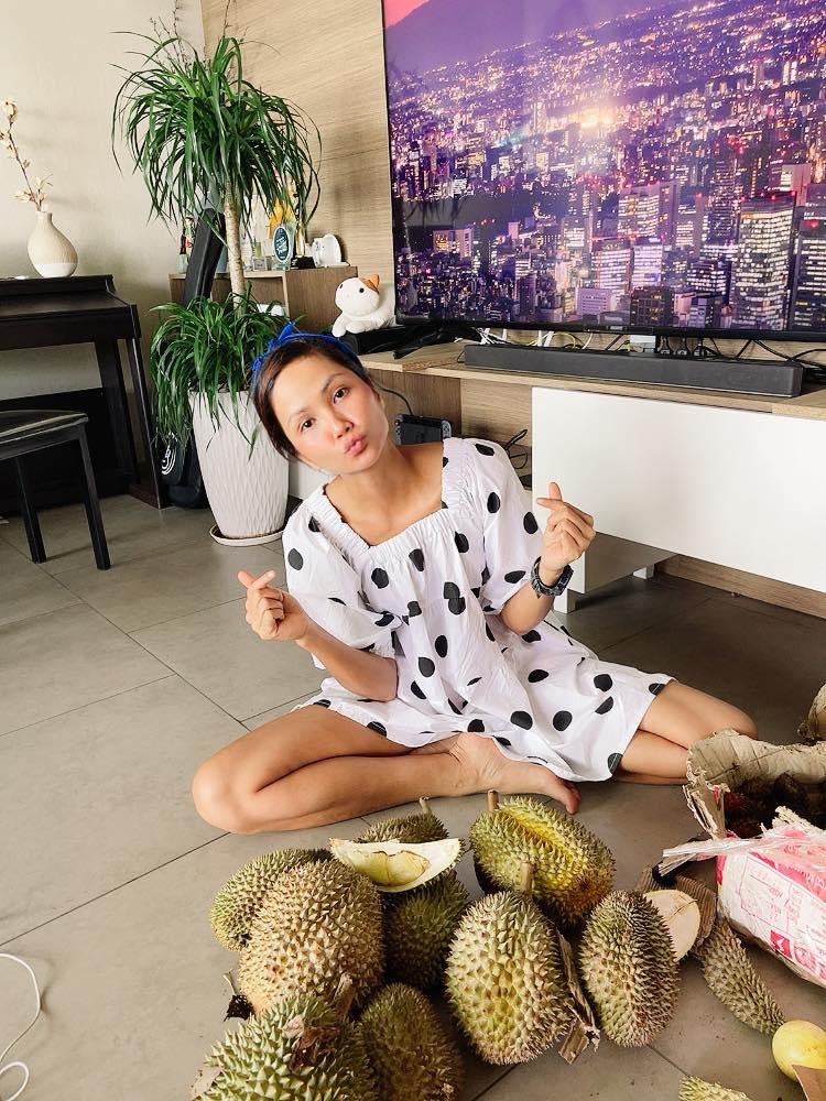 Sao Việt đọ mặt mộc: Ai đẹp nhất khi không phấn son?-7