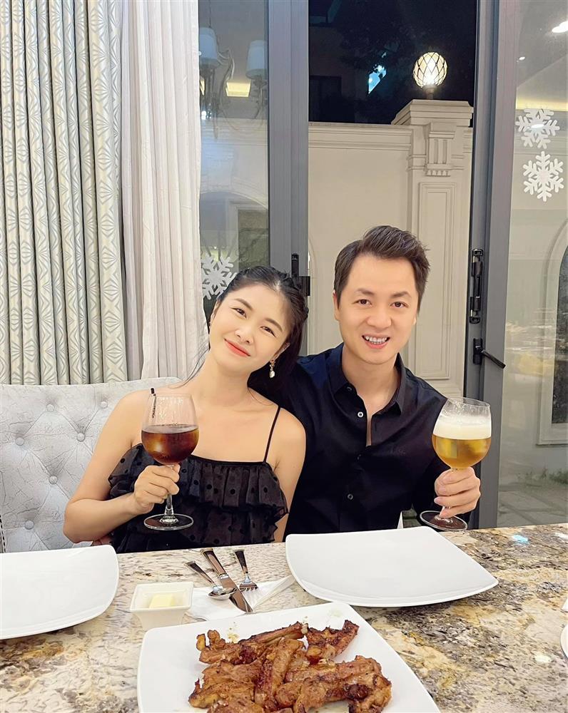 Vợ Đăng Khôi bị nói suốt ngày trừng mắt liếc chồng-3