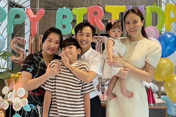 Con gái tròn 1 tuổi, Cường Đô La mới tiết lộ tên thật bé Suchin-8