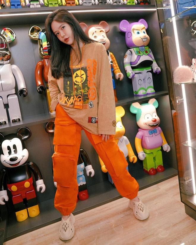 Khi giới siêu giàu đem cả chục tỷ làm background chụp ảnh sống ảo-17