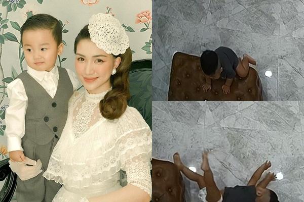 Con trai Hòa Minzy bên bà nội quyền lực, được cưng hết nấc-13