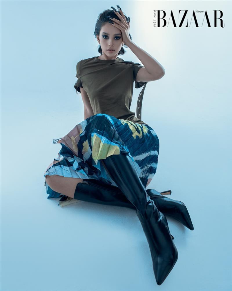 Hoa hậu Tiểu Vy thử hoá thân thành người ngoài hành tinh-1