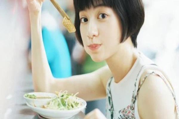 Chàng trai khoe bí kíp cắt bớt tinh bột, xem xong cười ngoác mồm-2