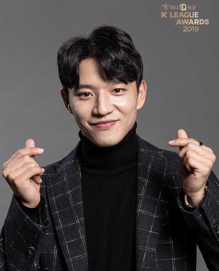 Thời trang và vẻ ngoài nam thần của đoàn Olympic Hàn Quốc-2