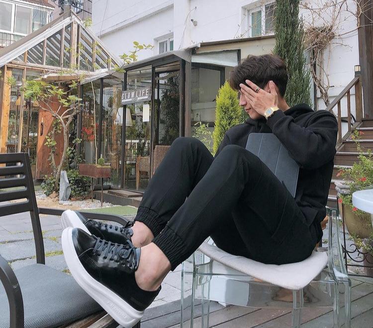 Thời trang và vẻ ngoài nam thần của đoàn Olympic Hàn Quốc-3