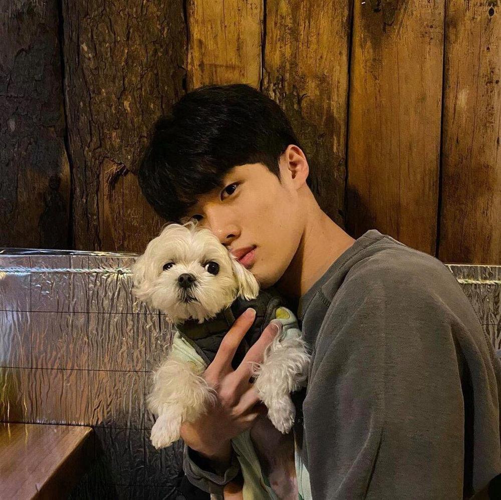 Thời trang và vẻ ngoài nam thần của đoàn Olympic Hàn Quốc-14