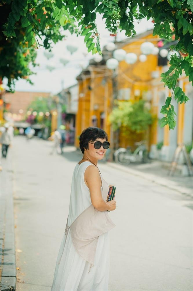 Style đối lập của 3 bà mẹ bị ghét nhất Hương Vị Tình Thân-10