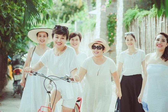 Style đối lập của 3 bà mẹ bị ghét nhất Hương Vị Tình Thân-11