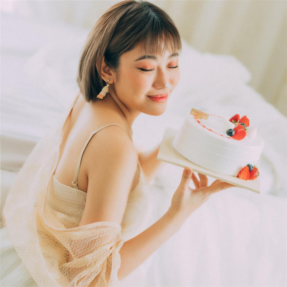 Nhan sắc nữ ca sĩ vừa tuyên bố ly hôn Vinh Râu-5