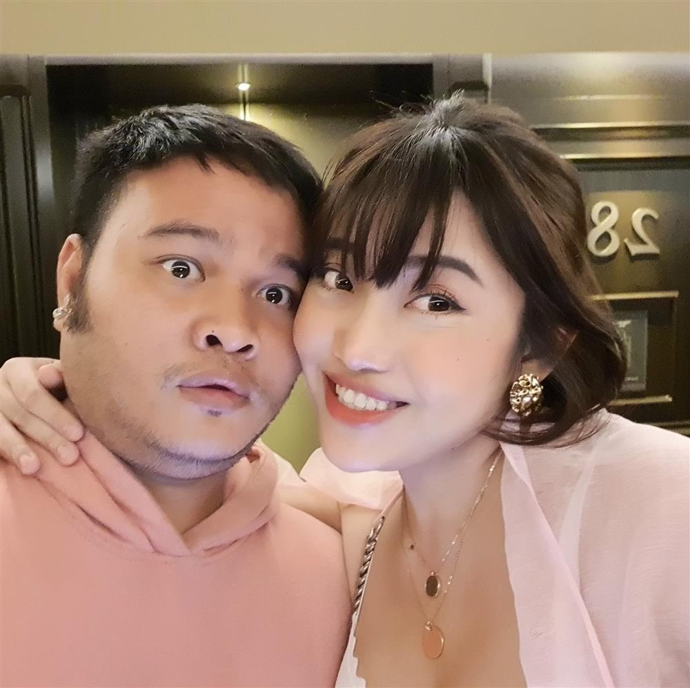 Vinh Râu dành cho vợ rổ thính mặn mòi trước khi ly hôn-10