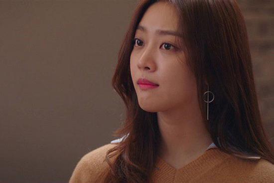 Hàng xóm cãi nhau, tôi ngó mặt ra ngỡ ngàng với bóng dáng thân quen