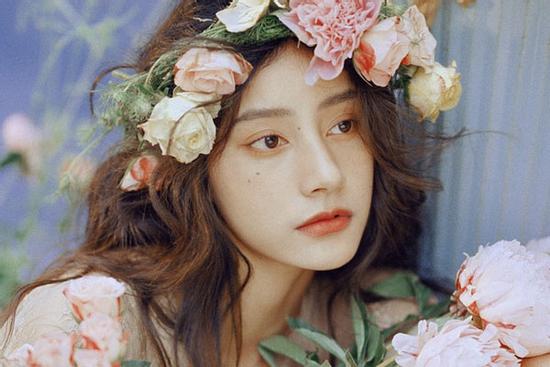 4 cung Hoàng đạo nửa đời đầu vất vả, nửa đời sau thăng hoa viên mãn