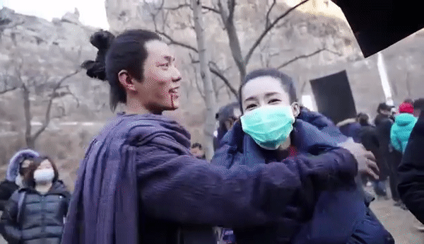 Tiêu Chiến 2 lần vướng tin hẹn hò, thậm chí kết hôn và đã có con-4