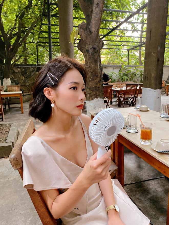 Khả Ngân nhiều lần lộ body trơ xương ngực trước khi ho ra máu-9