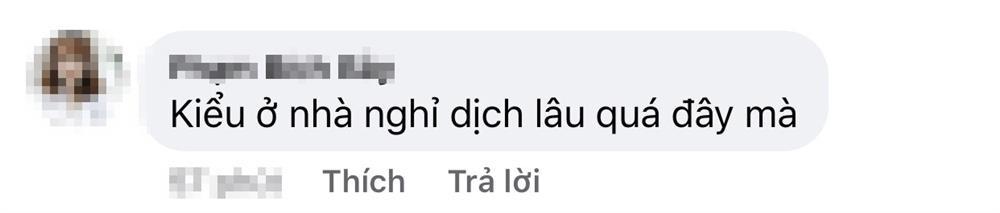 Trịnh Thăng Bình trổ bóng với mặt cả tảng phấn, còn đánh cả son?-5