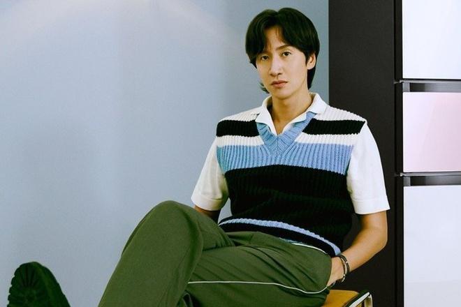 Lee Kwang Soo phẫu thuật thẩm mỹ-1