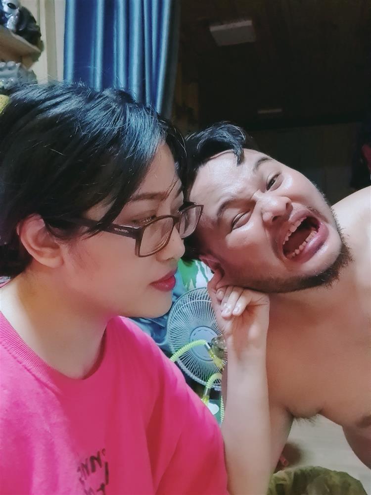 Vợ cũ Minh Râu ngày báo ly hôn, đêm cười sặc sụa-6