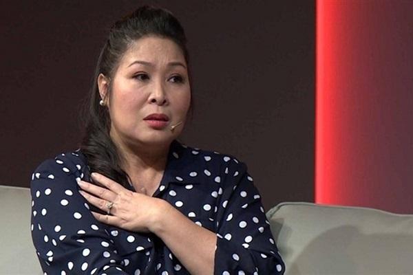 Fanpage Hồng Vân gỡ danh hiệu NSND, dân mạng ngỡ ngàng - ngã ngửa-10