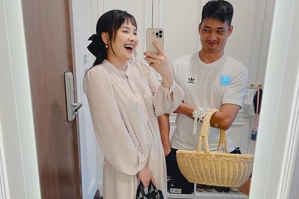 Bảo Thanh lộ vòng 2 lùm lùm, nghi vấn mang thai lần 3?-7