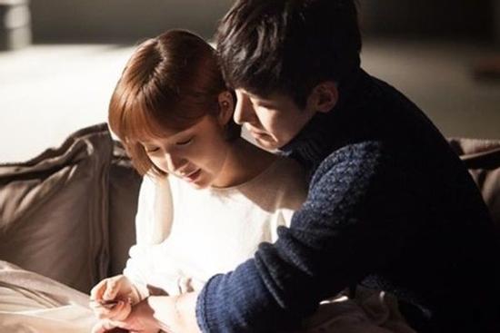 4 điều đàn ông càng quan tâm chứng tỏ càng yêu bạn sâu đậm