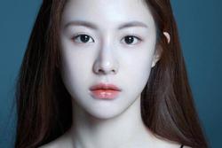 Mỹ nhân Hàn sở hữu gương mặt tỉ lệ 'kim cương'