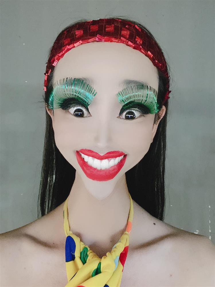 Những lần xuất hiện xấu xấu hâm hâm của Hải Triều-9