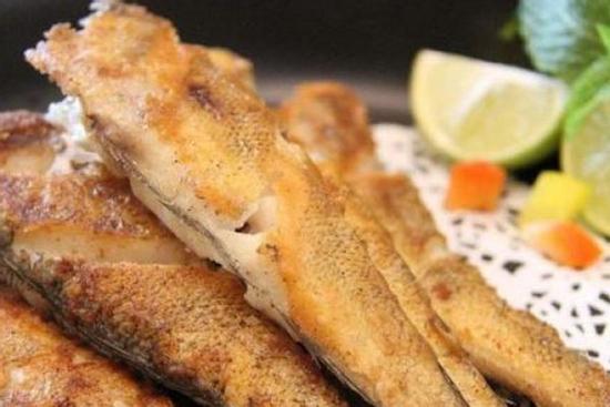 Mẹo chiên cá vàng giòn