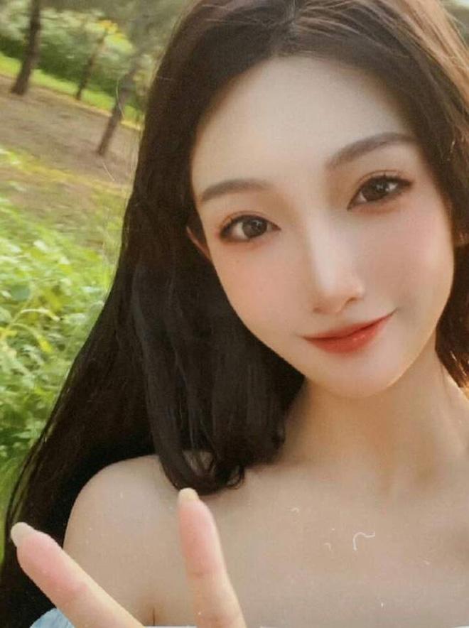 Ngô Diệc Phàm lần đầu lộ diện giữa scandal tình dục?-4