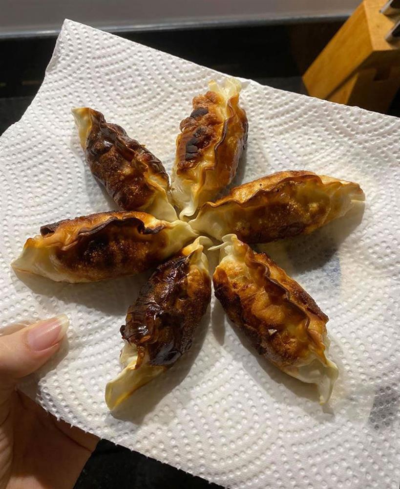 Hari Won làm 7 việc nhà, chứng minh không phải cô vợ vô dụng-11