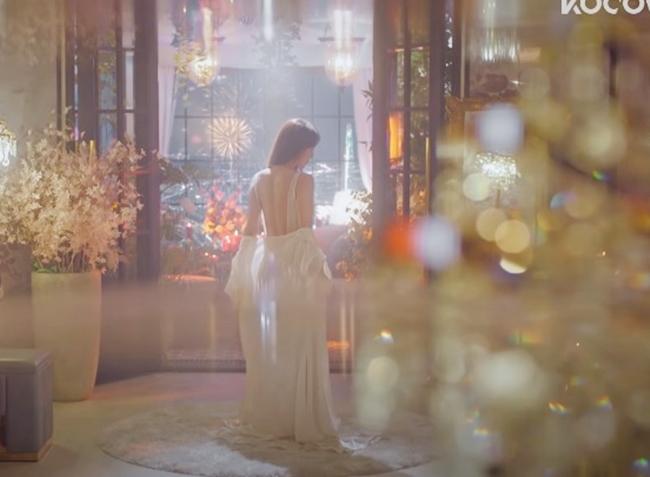 Những cảnh tưởng sốc nhưng càng xem càng nghiện của nữ hoàng 18+-2