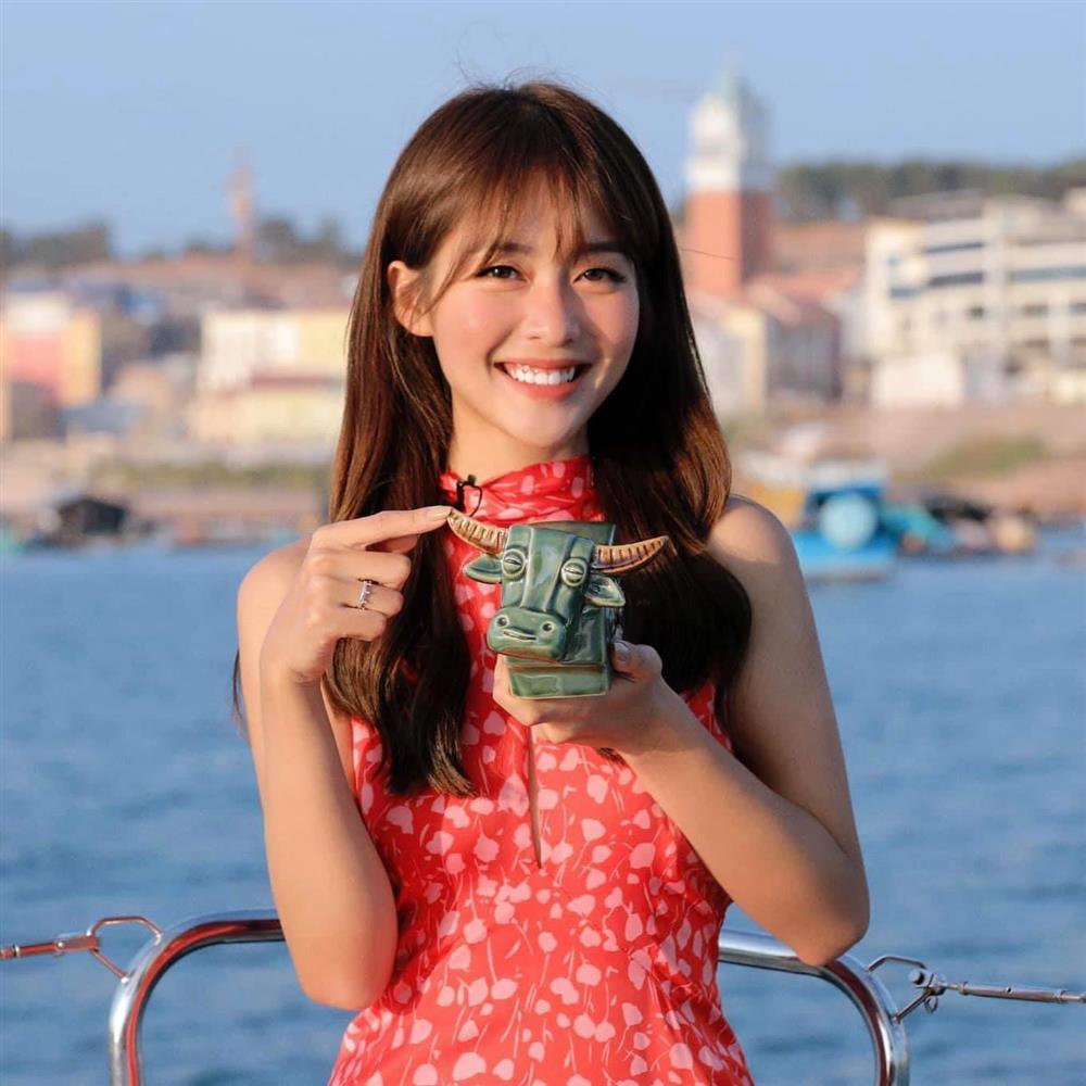 Khả Ngân trông ra sao sau chuỗi ngày sụt cân, ho ra máu?-8