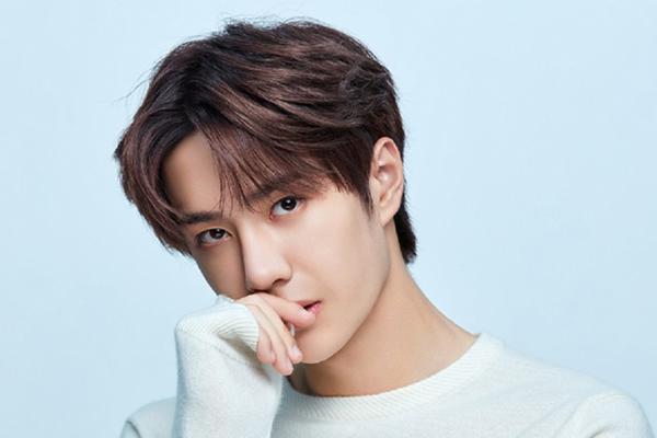 Hành trình hô biến của Vương Nhất Bác mỗi khi thả xích MV mới-8